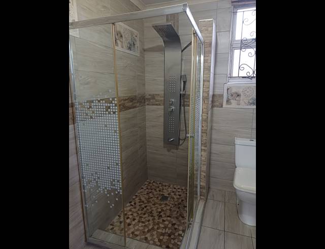 1 BEDROOM HOUSE TO LET IN BAYVIEW